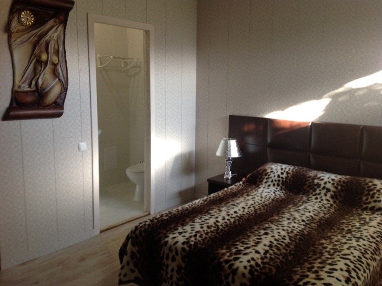 Двухместный	номер.  Минигостиница MALL (МОЛЛ). Судак