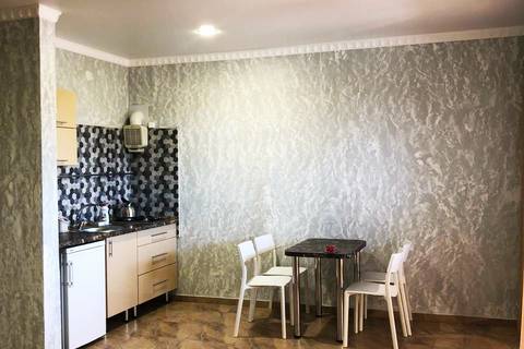 Номер 8 Люкс. Гостевой дом 《 Замок Рауля 》. Лермонтово