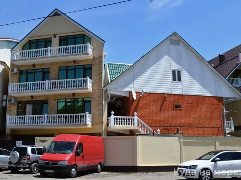 . Гостевой дом "Мила" . Лазаревское