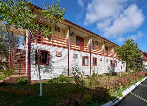 СТАНДАРТ 3Х МЕСТНЫЙ НОМЕР БЕЗ БАЛКОНА КОРПУС №2, 1 ЭТАЖ. База отдыха "Ока". Благовещенская