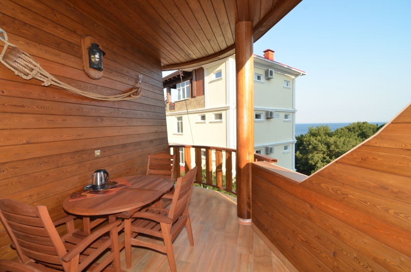 Каюта в корабле. Гостевой дом "Солнечный берег". Кацивели