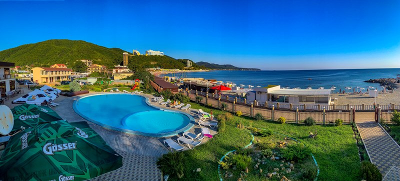 . Отель "Морской Клуб"!. Небуг