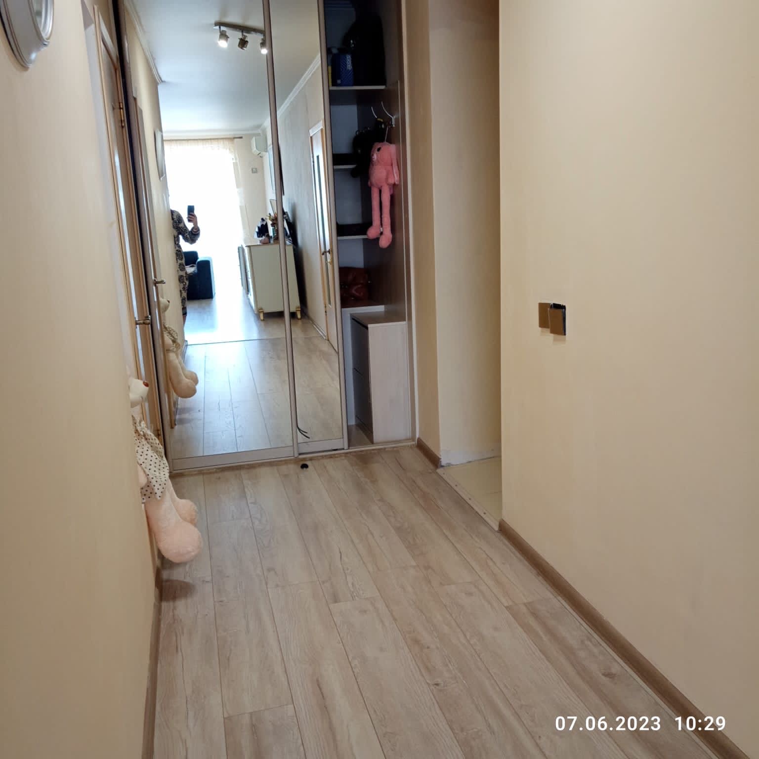 . Квартира в многоквартирном доме Квартира с видом на море . Сухум