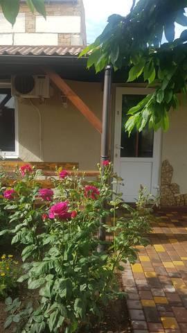 . Гостевой дом Есения. Заозерное