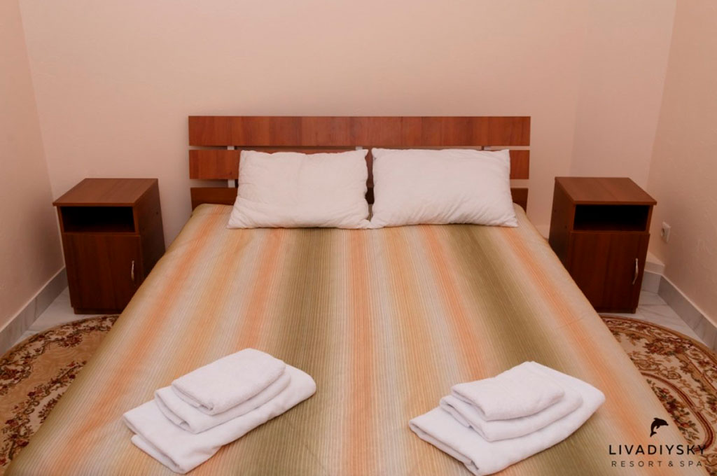 Комфорт Премиум 2-комнатный. Арт-отель «Азор». Ливадия