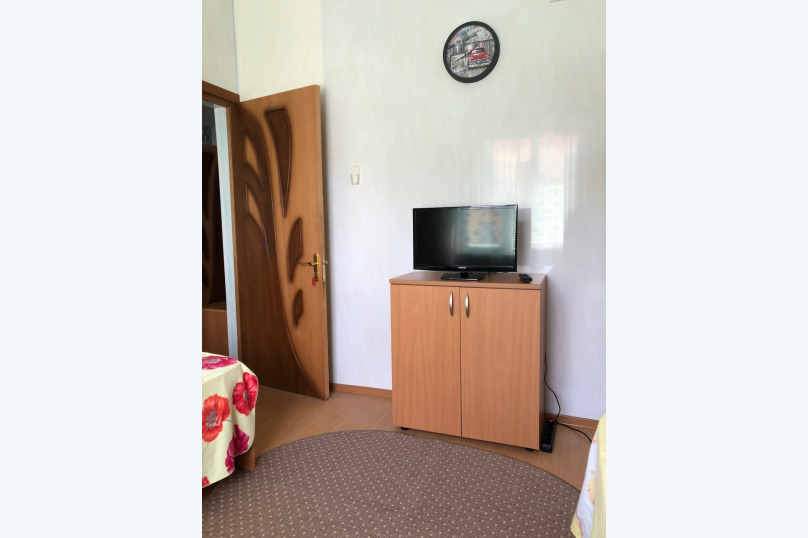 . Гостевой дом Морская 15. Голубицкая