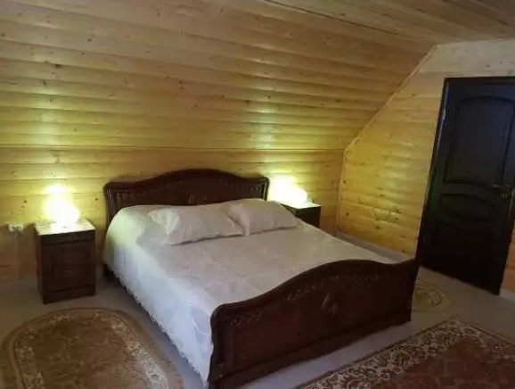 Полулюкс. Мини-отель «Хижина Логово». Эльбрус - мини-отели