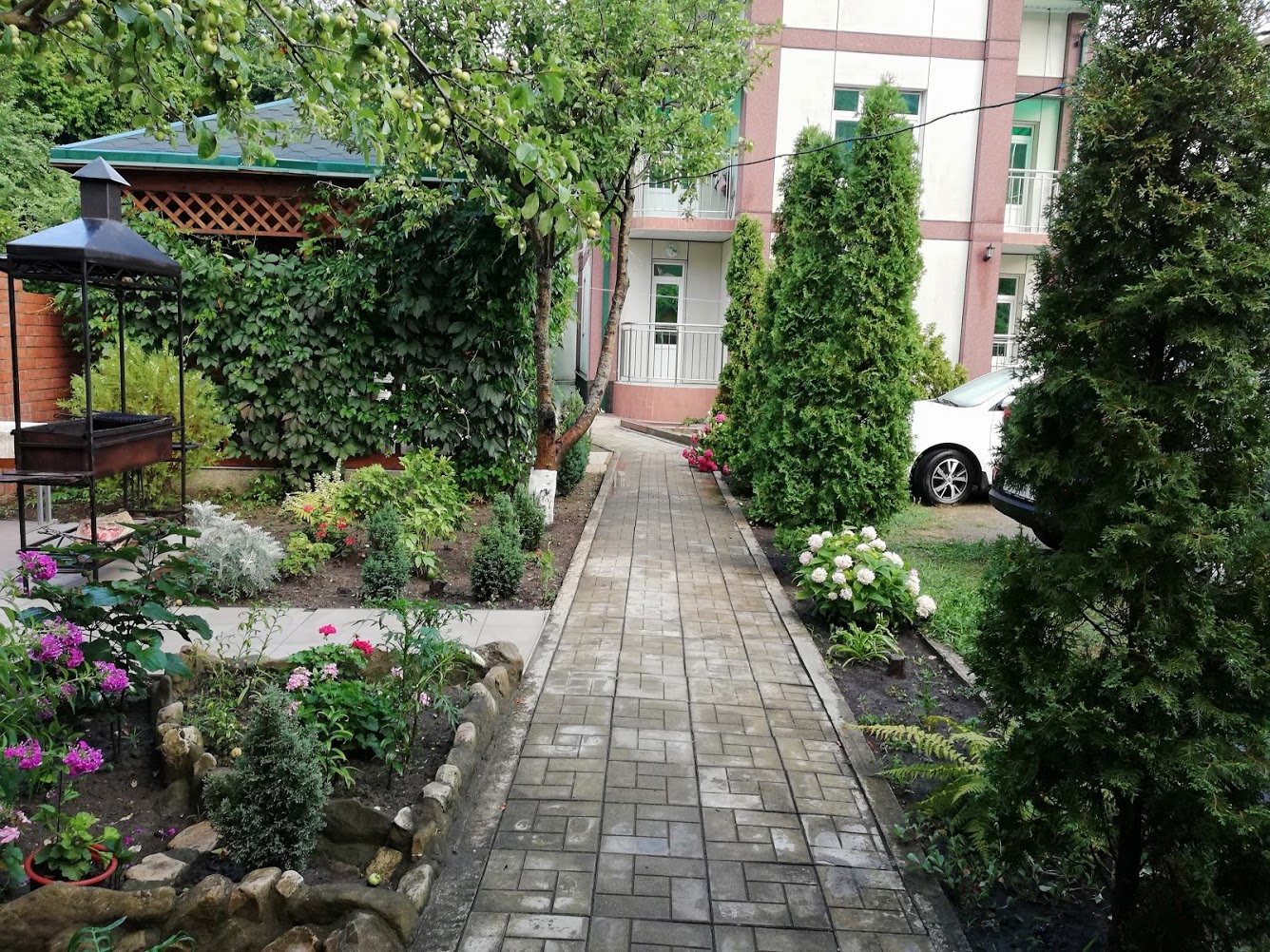 . Гостевой дом "Сибирячка". Ольгинка