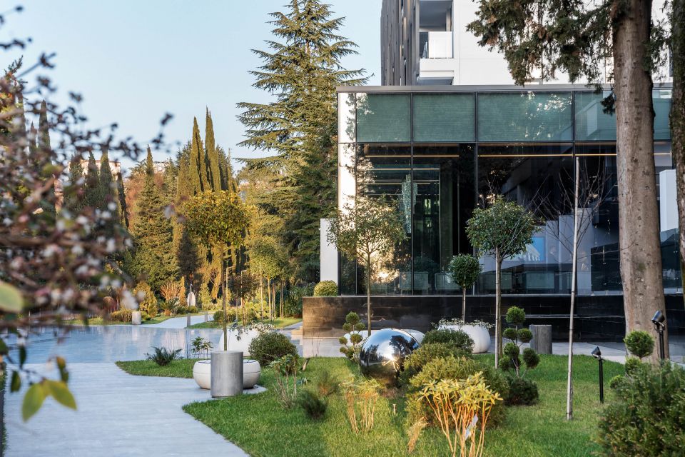 . Курортный отель Моне. Адлер