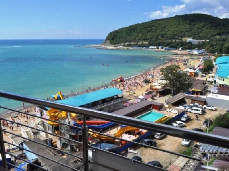 . Квартира в многоквартирном доме 1-комнатная квартира Портовая 14 в Джубге  . Джубга