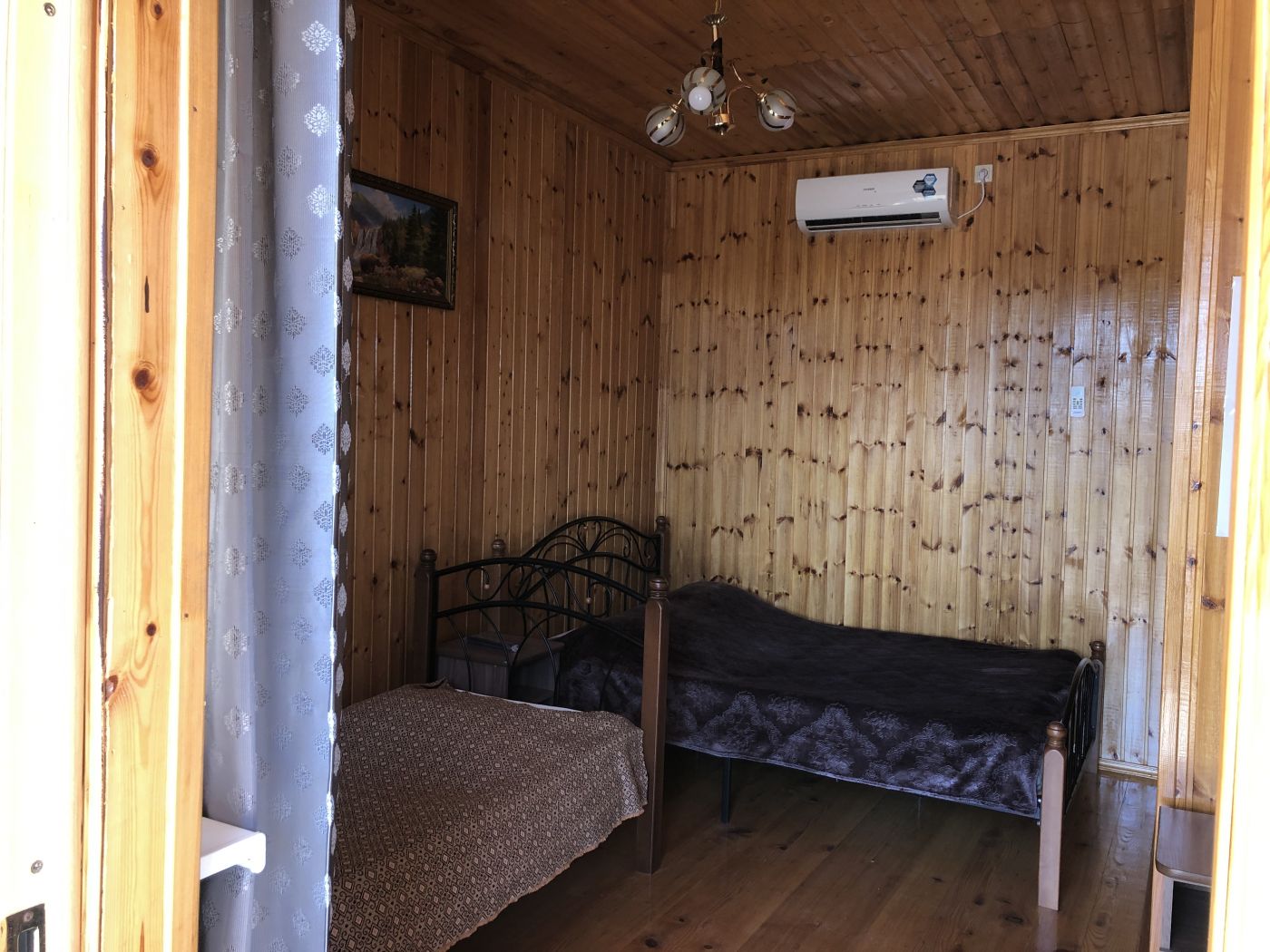 . Гостевой дом “Leon”. Пицунда