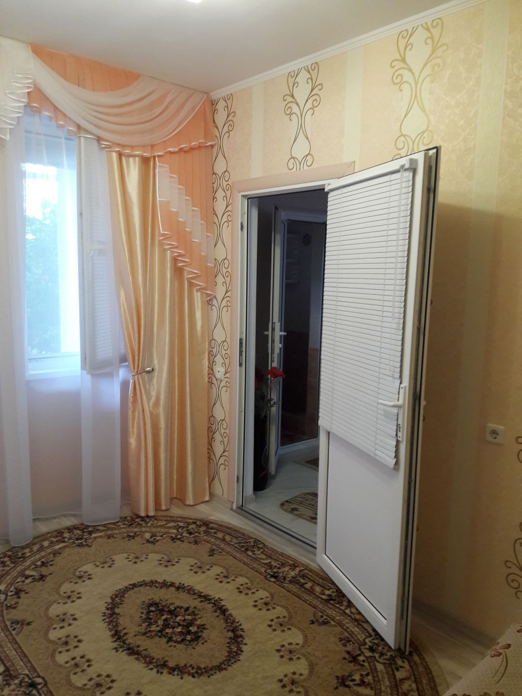 . Гостевой дом жилье под ключ у моря . Гаспра