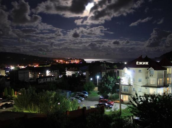 . Гостевой дом Ёжик. Джубга