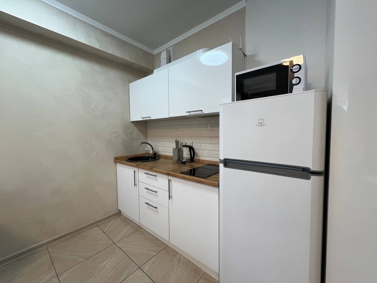 . Квартира в многоквартирном доме Студия с панорамными окнами и шикарным видом на море. Дагомыс