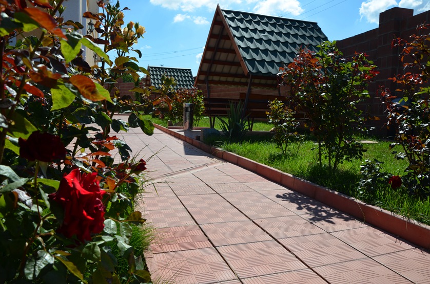 . Отель У Моря с бассейном. Евпатория