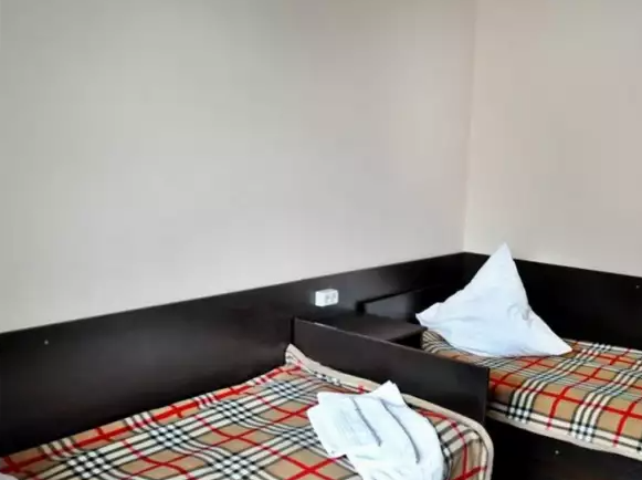 2-местный (3, 4, 5, 6 этаж). Гостиница «Домбай». Домбай-гостиницы