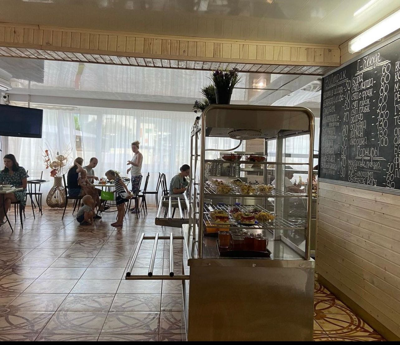 . Гостиница "Эдем". Лермонтово