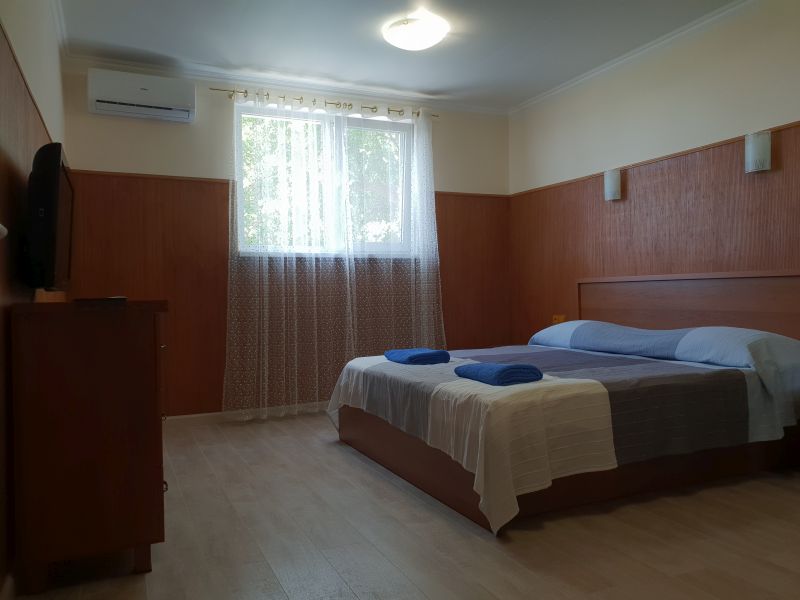 Двухкомнатный VIP № 55. Гостевой дом "Рай". Алушта