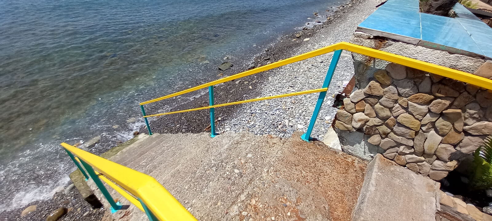 . Гостиница Тёплый берег. Лоо