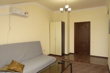 двухкомнатный семейный номер. Гостевой дом "Марити". Анапа