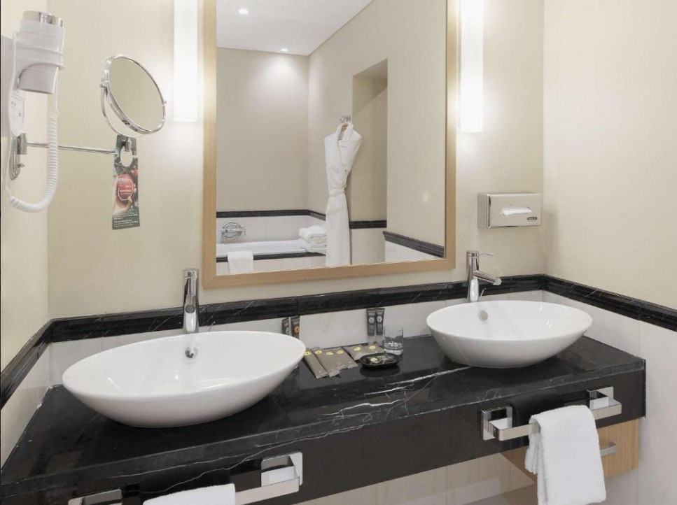 . Курортный отель Novotel Resort Krasnaya Polyana Sochi. Красная Поляна