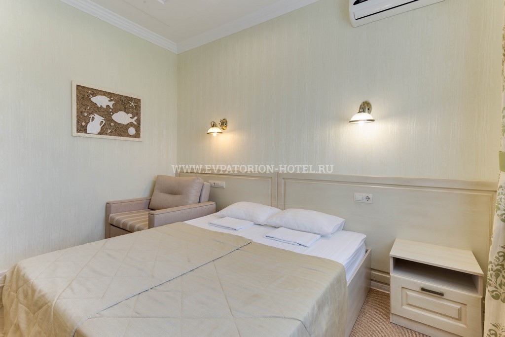 Номер Стандарт. Бутик-отель "Евпаторион". Заозерное