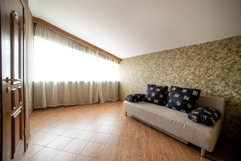 Люкс с 2 спальнями. Отель Атмосфера. Кабардинка