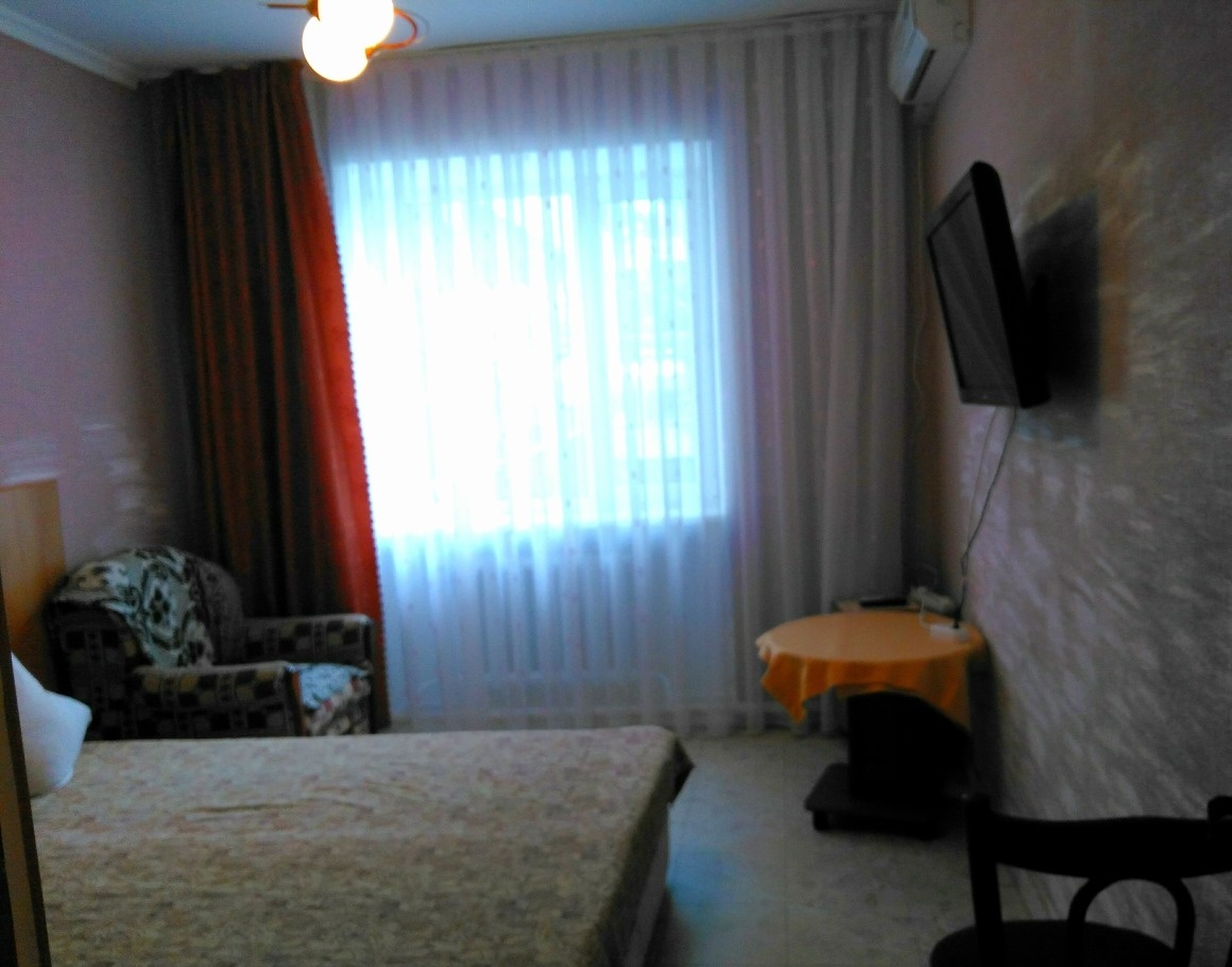 . Частный сектор Терская 152/1. Анапа