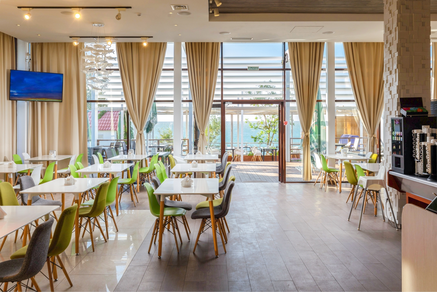 . Семейный отель RIGA VILLAGE RESORT. Щелкино