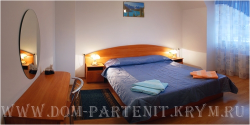 2-комнатные аппартаменты , 3 этаж. Гостевой дом Гостиный дом "Партенит". Партенит
