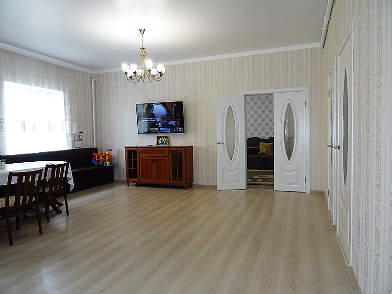 Дом под ключ (большой). Дом под-ключ "Дальняя 31". Евпатория