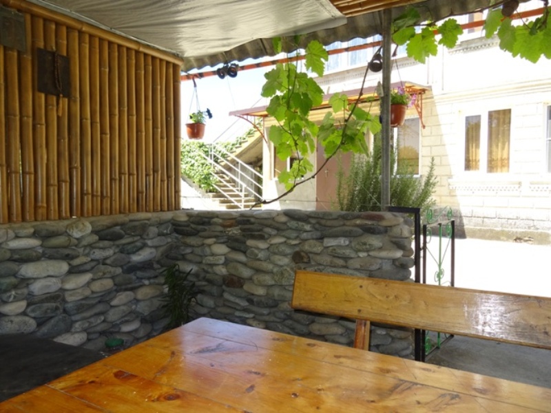 . Гостевой дом ЭЙВА. Пицунда