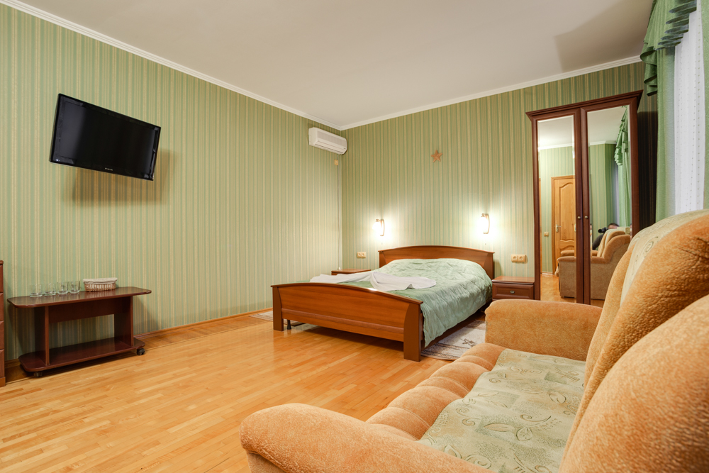 Люкс 2-4х местный Корпус 1. Гостевой дом "Олива". Анапа