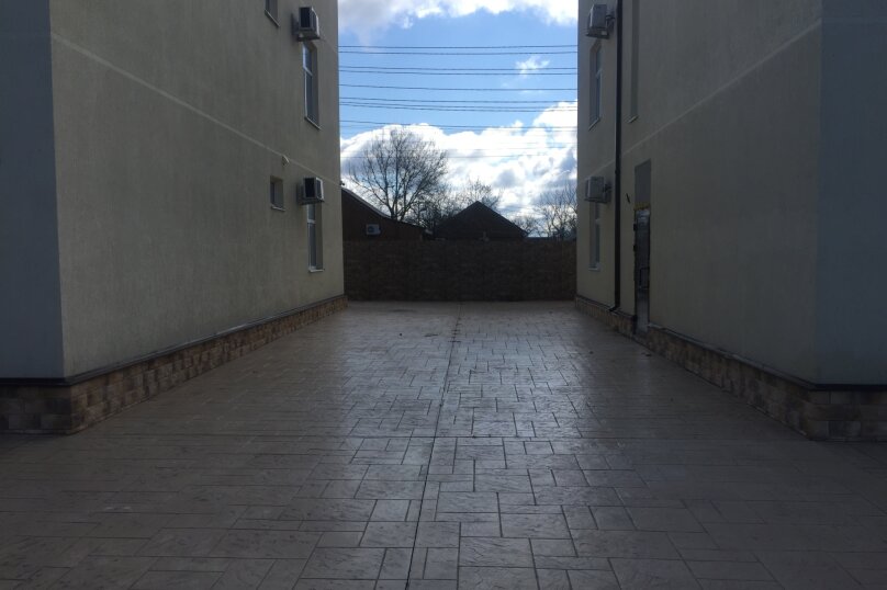 . Гостевой дом Горизонт. Голубицкая