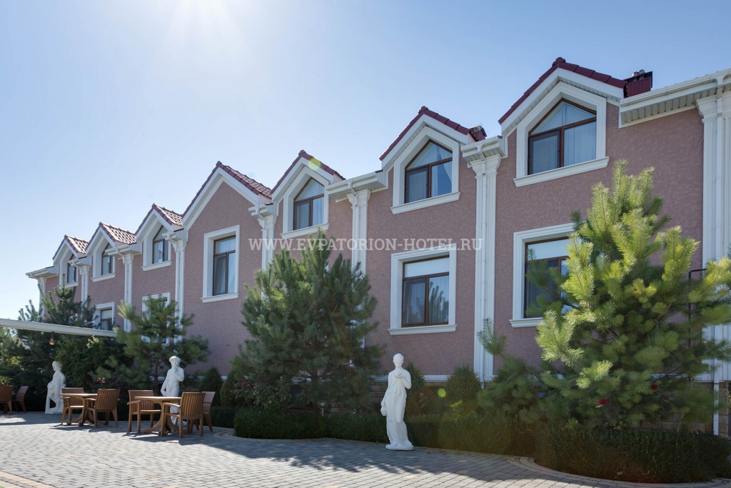 . Бутик-отель "Евпаторион". Заозерное