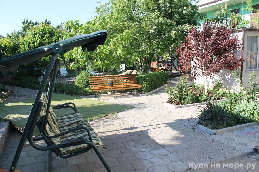 . Гостевой дом Наш дом отдыха. Симферополь