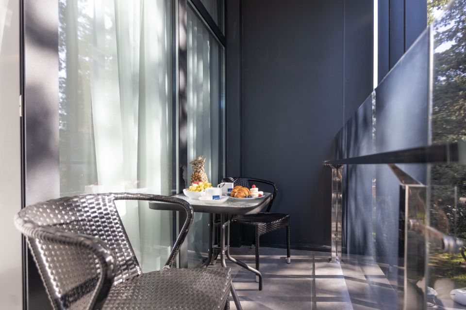 . Курортный отель Моне. Адлер