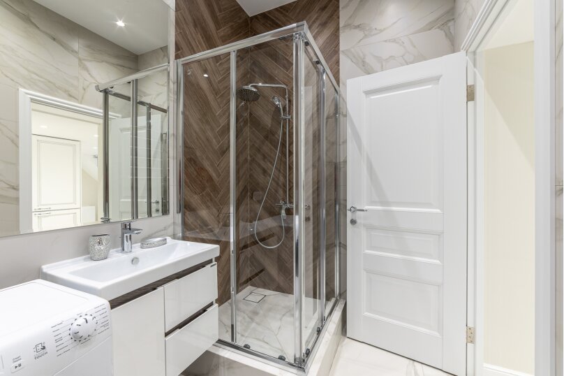 Двухуровневые апартаменты. Квартира в многоквартирном доме Апартаменты ЖК «Красная площадь». Сочи