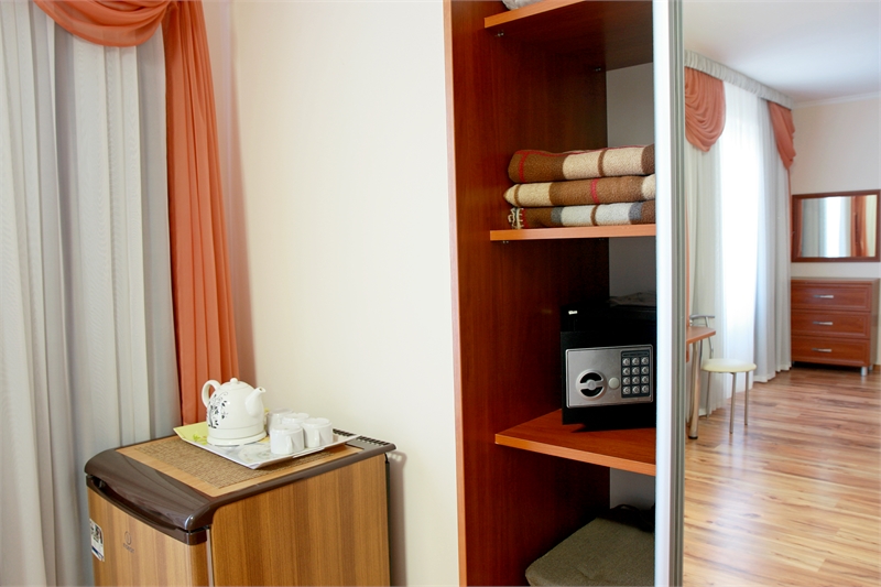 2-4 местный (2+2). Гостевой дом «Киор». Рыбачье