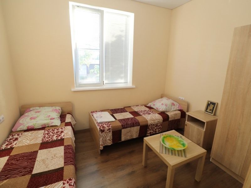 . Частный сектор Чачба 42 . Гудаута