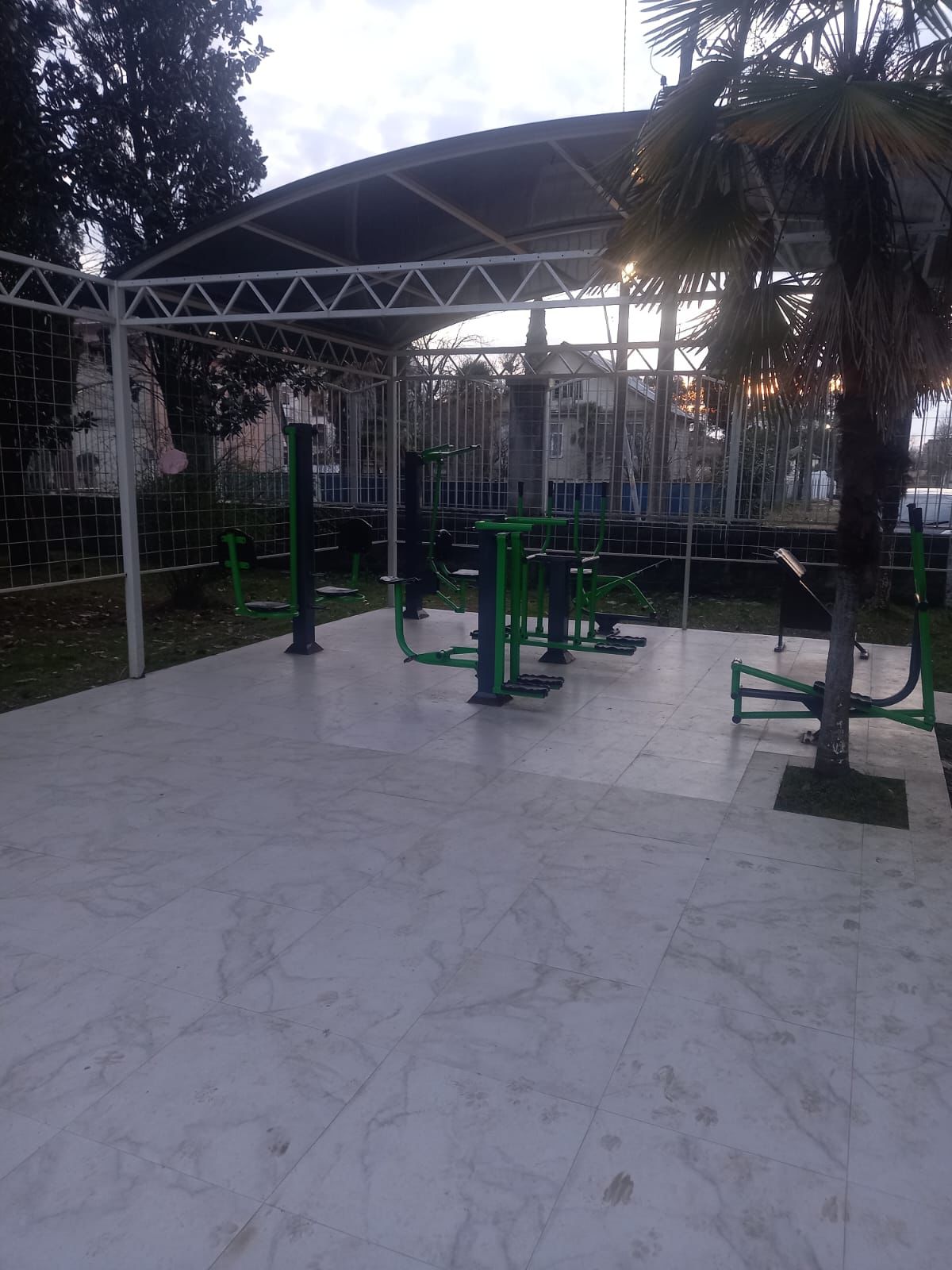 . Гостевой дом "Вавилон". Гудаута