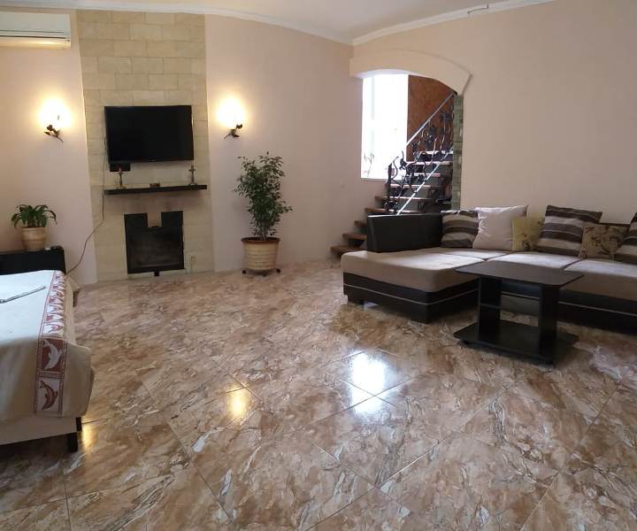 Люкс с кухней. Частный сектор "Итальянский дворик". Архипо-Осиповка