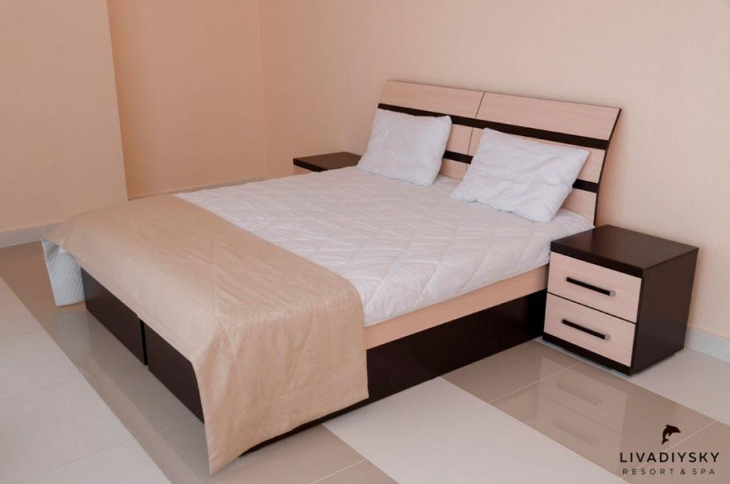 Полулюкс Семейный. Арт-отель «Азор». Ливадия