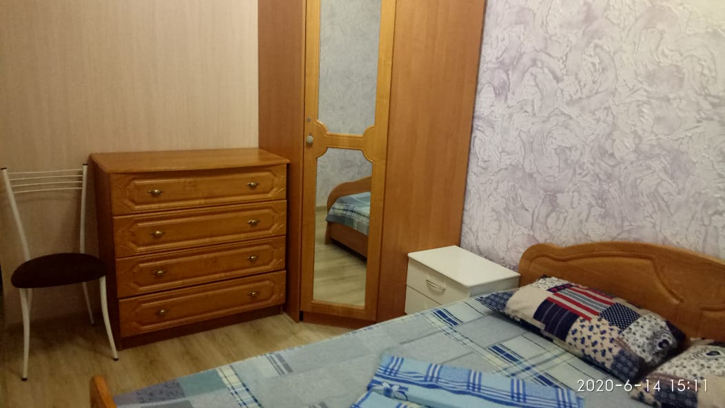 . Квартира в многоквартирном доме 2-х комнатная квартира у моря. Ейск