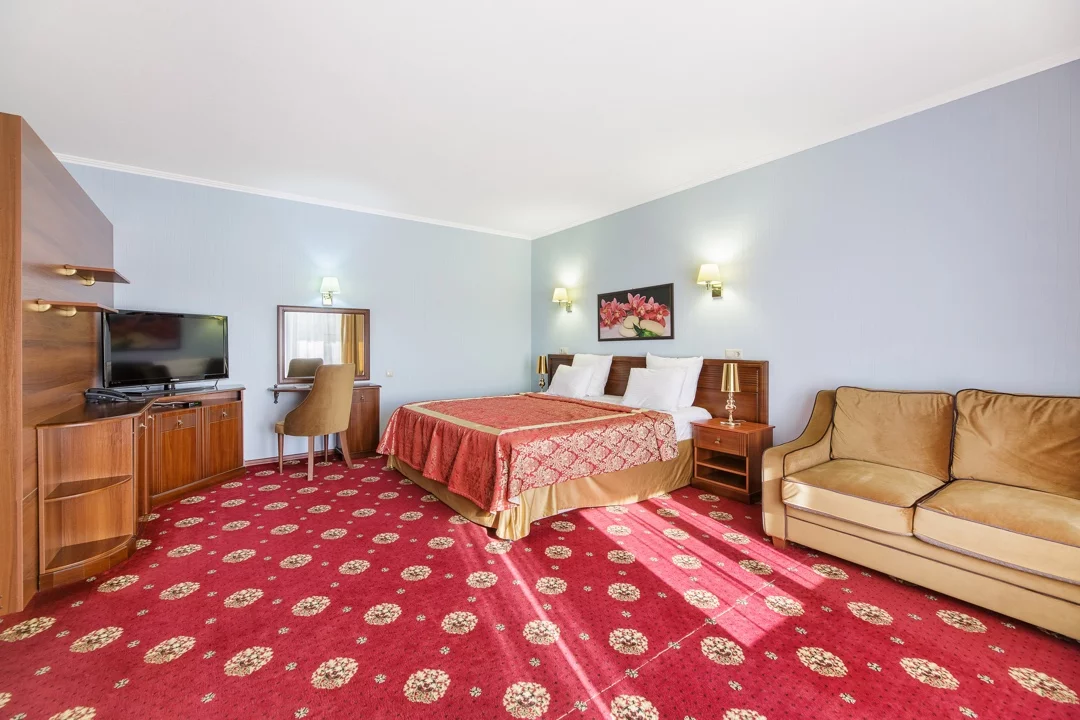 Junior suite. Отель Tizdar Family Resort & SPA ★★★★★. За Родину
