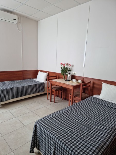 трехместный стандартный новый. Гостиничный комплекс «Марина Молл». Адлер