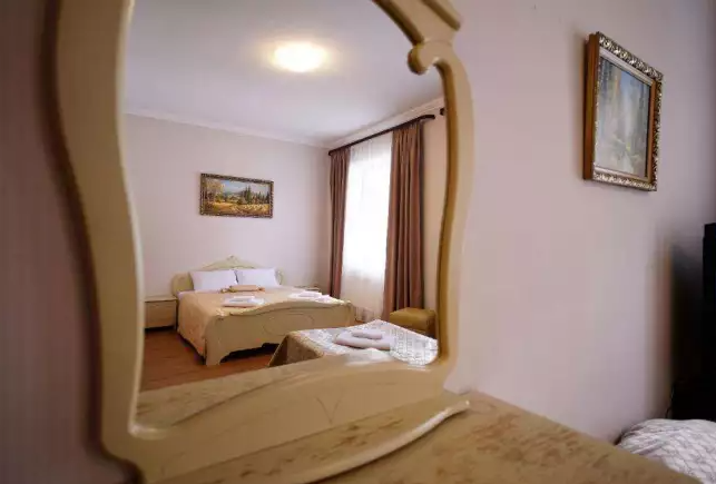 Семейный. Отель «Юсенги». Эльбрус - гостиницы