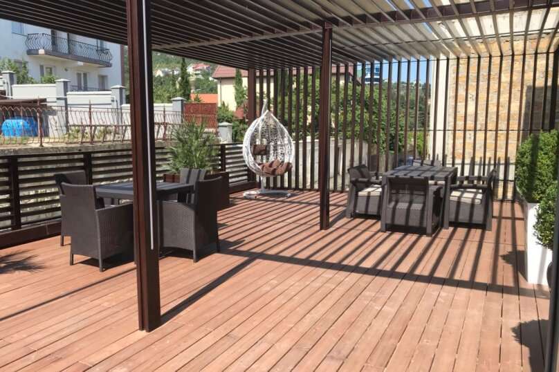 . Гостевой дом "Визит". Ялта