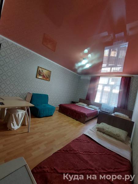 Стандартный четырёхместный номер. Гостевой дом "Нур". Ольгинка Стандартный четырёхместный номер. Гостевой дом "Нур". Ольгинка