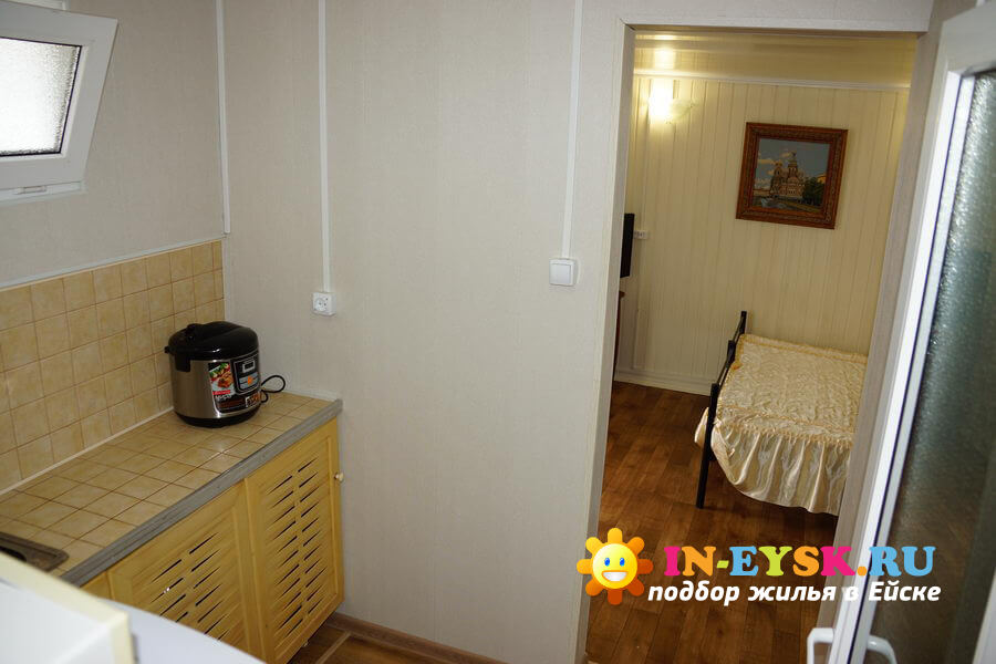 Номер - 3.  ГОСТЕВОЙ ДОМ «КСЕНИЯ». Ейск